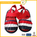 2015 sandalias baratas del cordón de la nueva manera calzan los zapatos infantiles